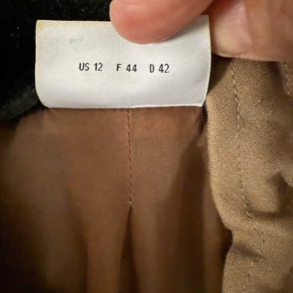 Akris Punto Tan jacket size 12 - Picture 4 of 6